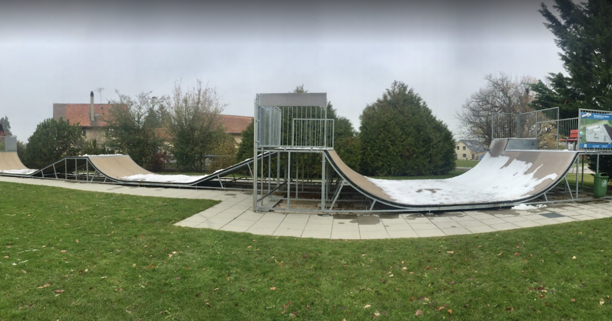 Les Cullayes skatepark